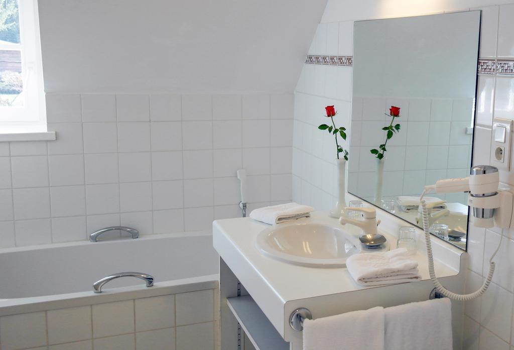 Maison D'Hotes L'Escale Bains-les-Bains Ngoại thất bức ảnh